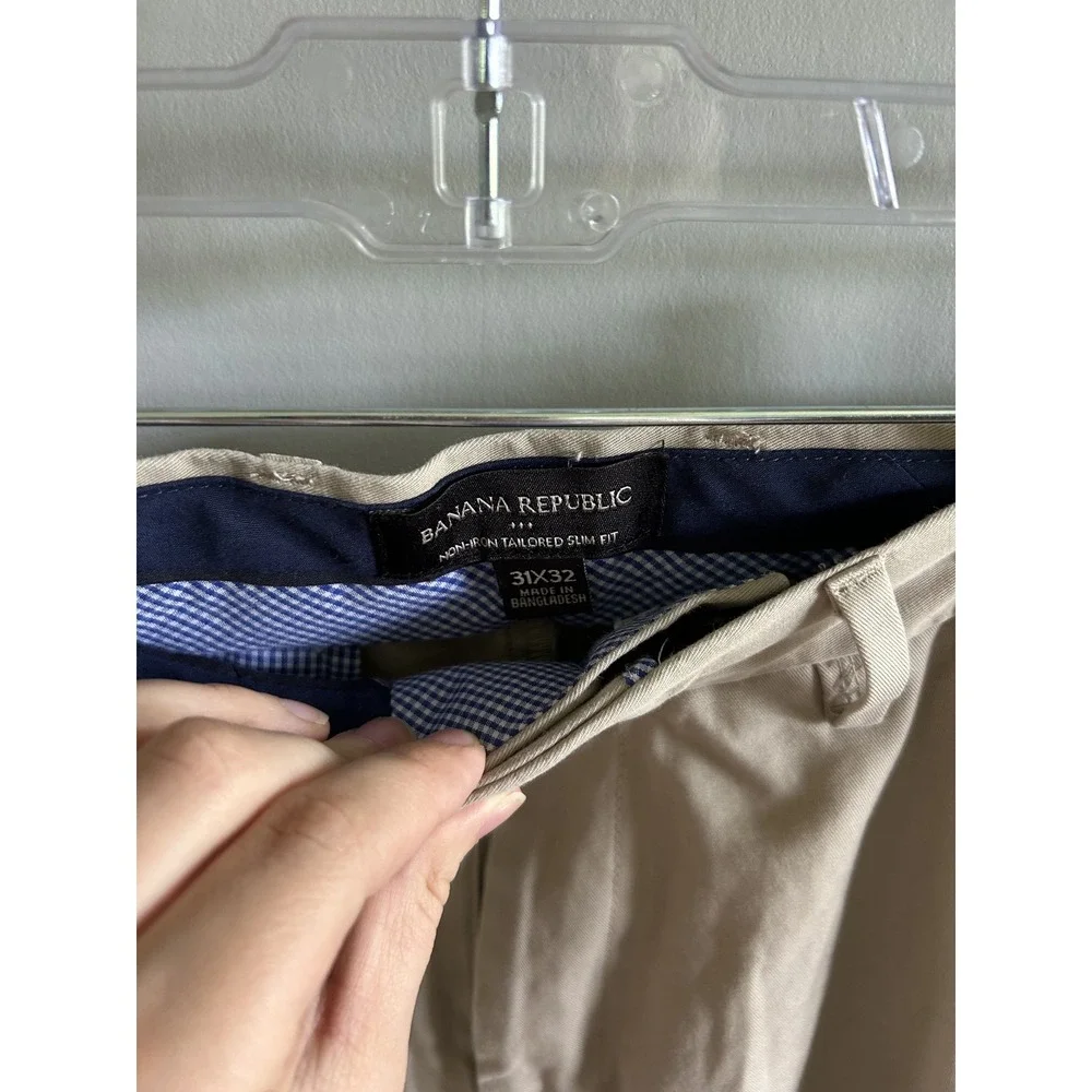 Banana Republic Mens 31x32 Non-Iron Tailored Slim Fit Chino Pants‎ Khaki Tan